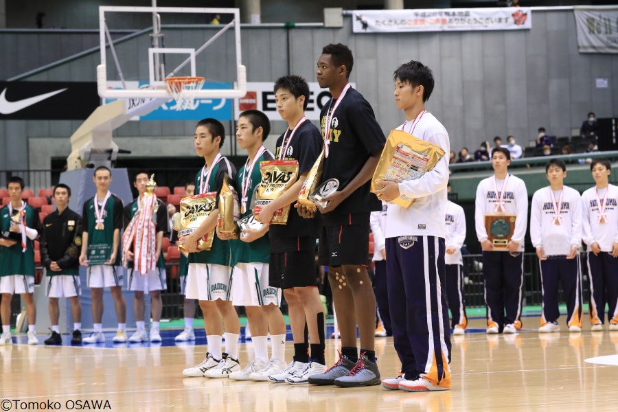 福岡第一の重冨ツインズ 東山の岡田とパトリック 北陸学院の大倉がベスト5に選出 バスケットボールキング