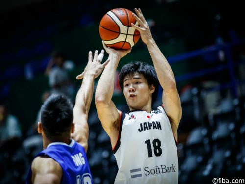 日本が香港に33点差の圧勝、予選2位でベスト8決定戦へ