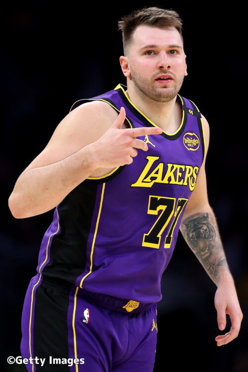 ルカ・ドンチッチのチーム写真