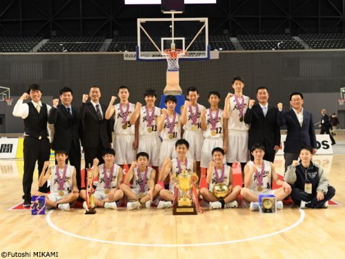 選手個々が役割に徹した京都 チーム力 でジュニアオールスター初優勝をつかむ バスケットボールキング