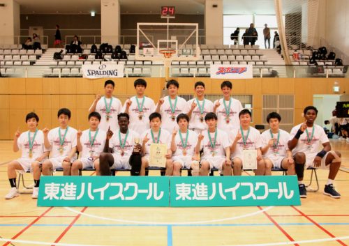 24チームが熱戦を繰り広げたbjカップは藤枝明誠が優勝、阿部桂コーチ「まだまだ鍛錬が必要」