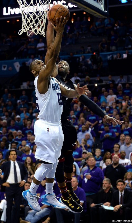 初来日するオールスターガード、ケンバ・ウォーカーのNBAキャリアをプレーバック！ バスケットボールキング