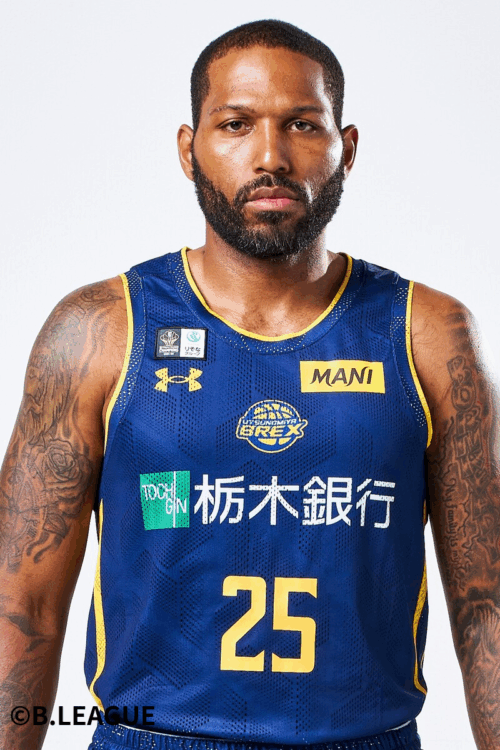 D.J・ニュービルのチーム写真