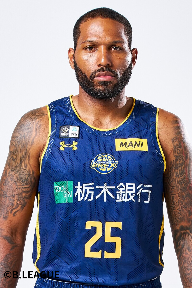 D.J・ニュービル | バスケットボールキング