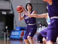 リバウンドを制した東京成徳大、精華女子相手に100点ゲームの圧勝