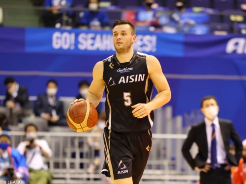 ファン投票で決める「B.LEAGUE Monthly MVP by 日本郵便」…4／5月度はカイル・コリンズワースが受賞