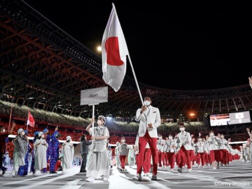 開会式で日本選手団の旗手を務めた八村塁「昨日は忘れられない夜でした！」