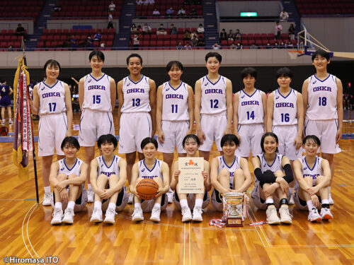 東海大会の女子は、危なげない戦いで桜花学園が2年連続34回目の優勝