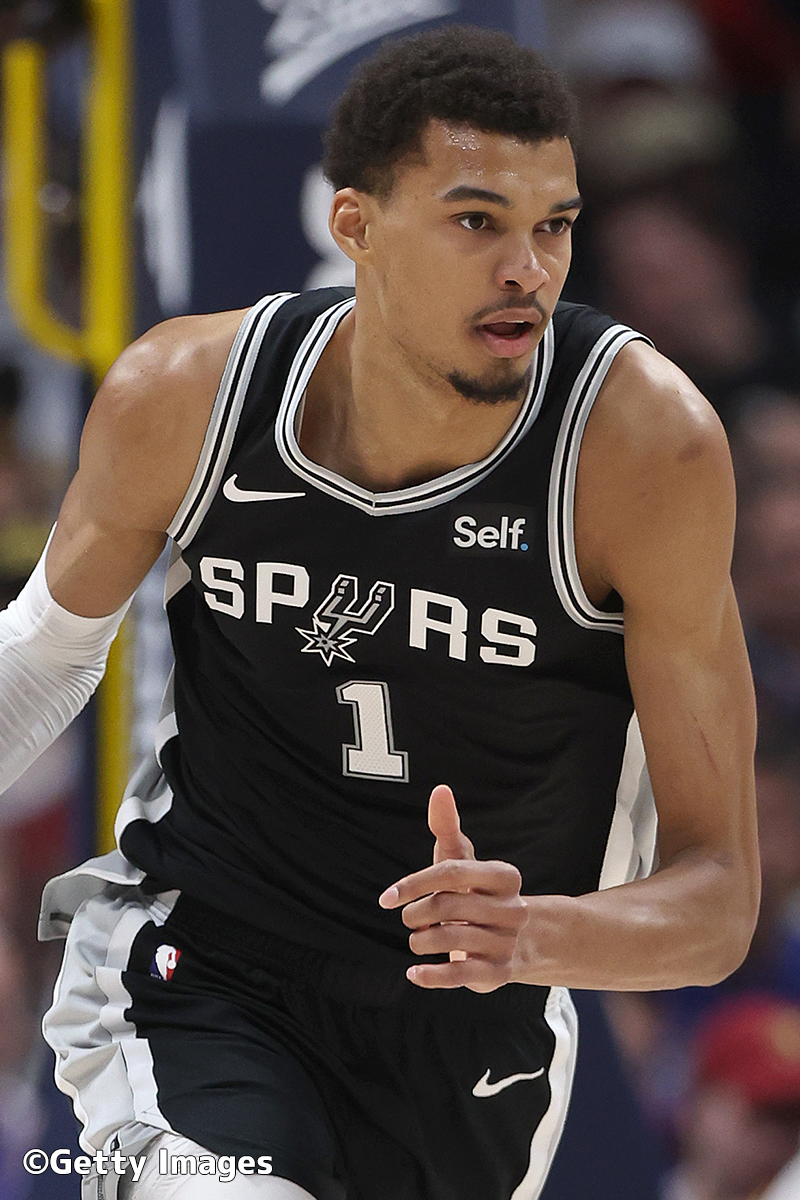 ビクター・ウェンバンヤマ | バスケットボールキング