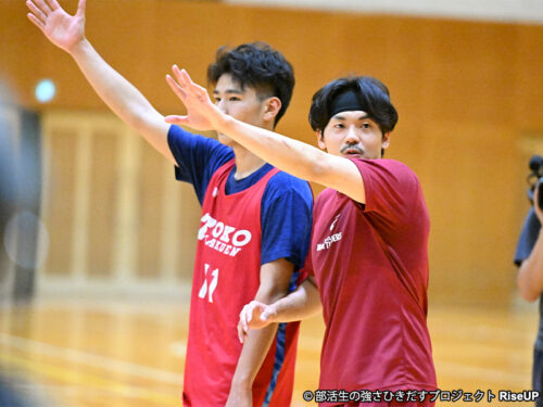 バスケ元日本代表主将が全国出場校にサプライズレッスン「ウインターカップで輝いて」