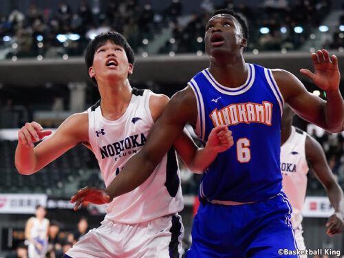 美濃加茂高校　バスケットボール パーカー 黒　激レア 美濃加茂高校 バスケットボール パーカー 黒 激レア 「限りなく飛躍