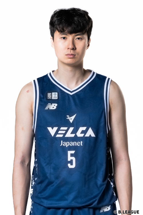 イ　ヒョンジュンのチーム写真