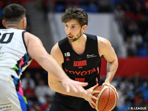 Bリーグ10月度の月間MVPはA東京ロシター「個人賞はチームの成功から生まれる」“勝利”への思い込める