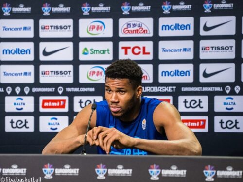 シェングンの「最高のパサーじゃない」発言にヤニスが反応「話すことが好きじゃないけど…」