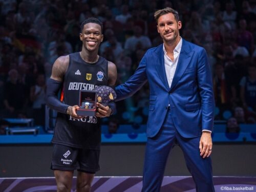 デニス・シュルーダーがW杯に続いてMVP受賞…ドイツを32年ぶり優勝に導く