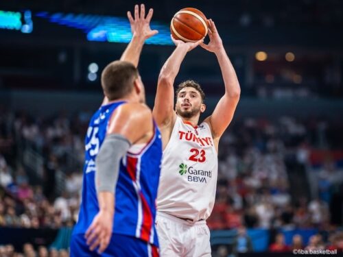 首位決戦はトルコに軍配… シェングンが28得点13リバウンド、チームの3P成功率は58.1パーセント