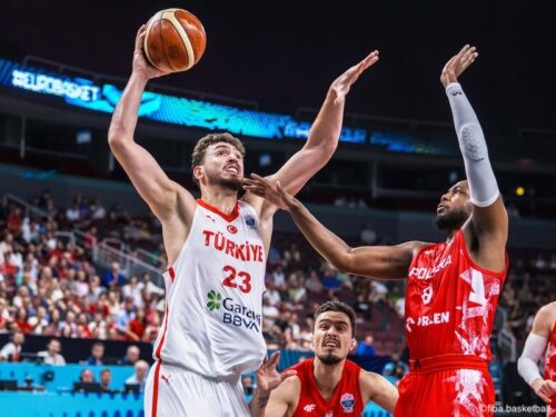 トルコがポーランドを下してベスト4入り…シェングンが大会史上最年少で“トリプルダブル”達成