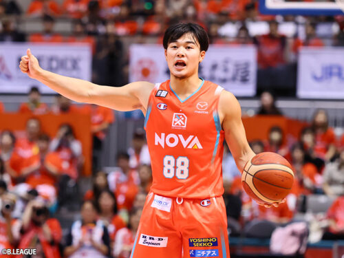 福岡第一、白鷗大で培った勝者のメンタル…佐藤涼成が広島で示す“楽しむ姿勢”