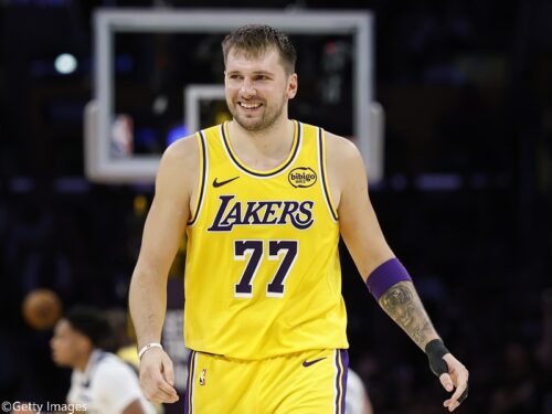 ルカ・ドンチッチが開幕から2戦連続で40得点超え…NBA史上初の快記録も達成