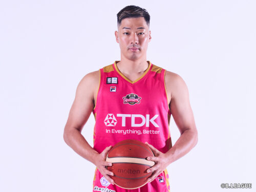 髙比良寛治が古巣の長崎ヴェルカとタッグ…自身の法人通じ、地元・長崎の子どもたちを支援