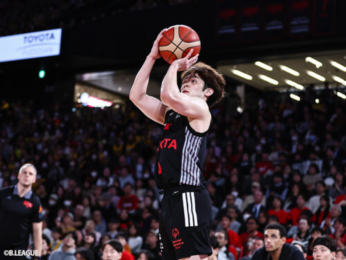 新戦力として浸透する中村浩陸…強度の高いディフェンスと勝負所の3ポイントで存在感アップ