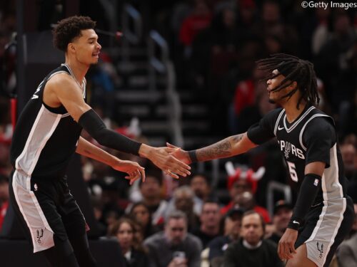 NBA史上5組目…スパーズのウェンバンヤマとキャッスルが20得点超えのトリプルダブル