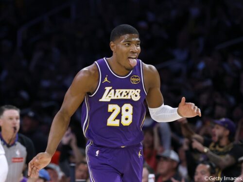 レイカーズ指揮官がスパーズ戦の八村を称賛「今日の試合で最も重要な2つのプレーをした」