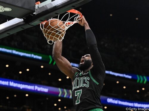 セルティックスを引っ張るジェイレン・ブラウンが球団史上3人目の快記録