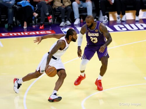 レイカーズ、NBAカップ専用コートが「競技不適合」に…マブス戦は通常仕様に変更へ