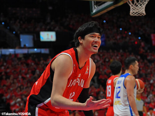 日本代表・渡邊雄太、敵将からの“ダーティー”評は「褒め言葉」…枯れた声で語った覚悟と手応え