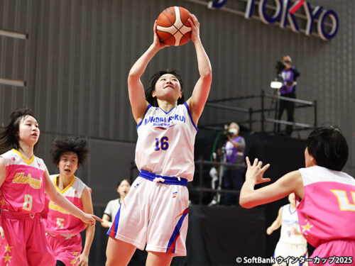 福井工大福井がウインターカップ初出場初勝利…創部2年目の“下級生軍団”111得点と躍動