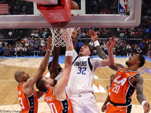 1試合11アシストに35得点…マブスの新人クーパー・フラッグがNBA史上最年少記録を樹立