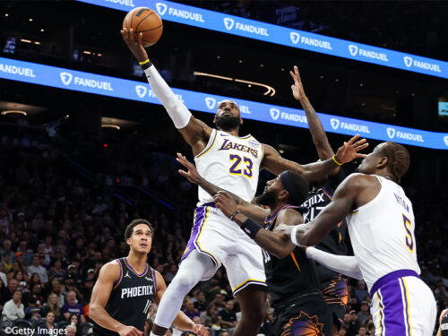 レイカーズがサンズに競り勝つ…ドンチッチ、レブロン、エイトンの3人で75得点