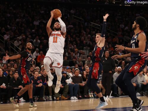 ニックスがクリスマスゲーム3連勝…17点差を挽回してキャバリアーズに逆転勝利