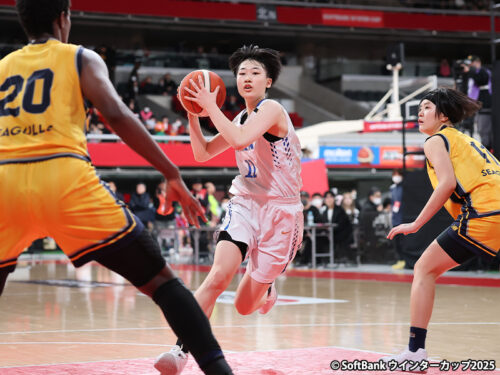 桜花学園・勝部璃子「大事な場面で決めるのがエース」指揮官の言葉胸に躍動…ウインターカップ4年ぶり4強