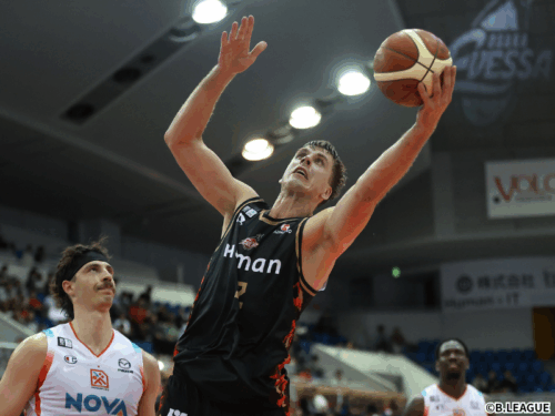 大阪がヴォーディミル・ゲルンをILから抹消…今季11.4得点のビッグマンは1カ月で復帰