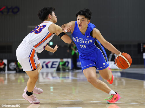 「チームが一つになれた」京都精華学園、全員バスケでつかんだ悲願のJr.ウインターカップ初優勝