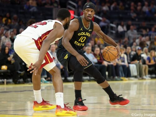 ウェスト8位のウォリアーズに大打撃…ジミー・バトラー3世がACL断裂で今季絶望