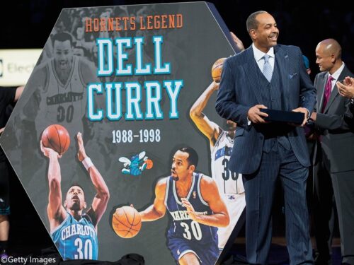 ホーネッツで“27年目”を迎えた球団レジェンド、デル・カリーの背番号30が永久欠番に