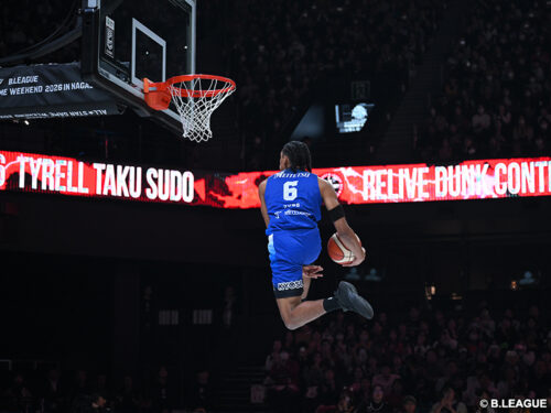 【動画】“身体能力お化け”の祭典…ファイナリストによる豪快ダンク3連発