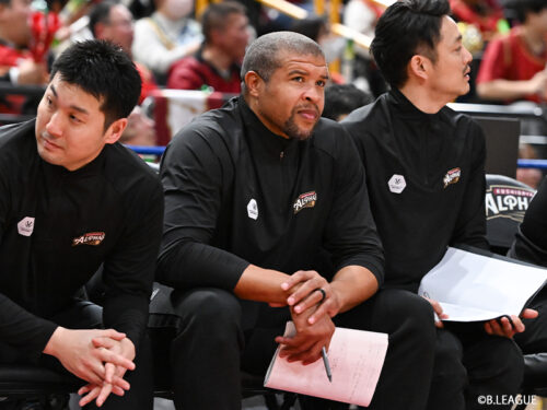 45歳のジェフ・ギブスが現役復帰へ「再びコートに戻る決断を」…越谷アルファーズとのコーチ契約解除