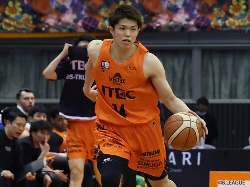 6勝24敗のベルテックス静岡に痛手…先発PG柏倉哲平が右膝外側半月板損傷で手術、全治未定