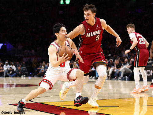 河村勇輝、23センチ差を制す驚愕のジャンプボール！…NBA公式も「彼はチップに勝った！」と異例の投稿で大絶賛