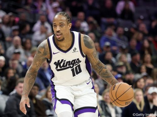 現役ではKDとカイリーのみ…デマー・デローザンがNBA史上6人目の快記録をクリア