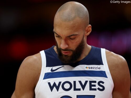 ウルブズの先発センター、ルディ・ゴベアが1試合の出場停止処分