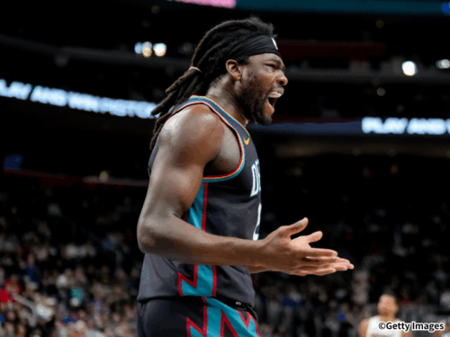 「これがデトロイトにドラフトされた理由」乱闘で退場処分のスチュワート…常習犯で長期出場停止の可能性も