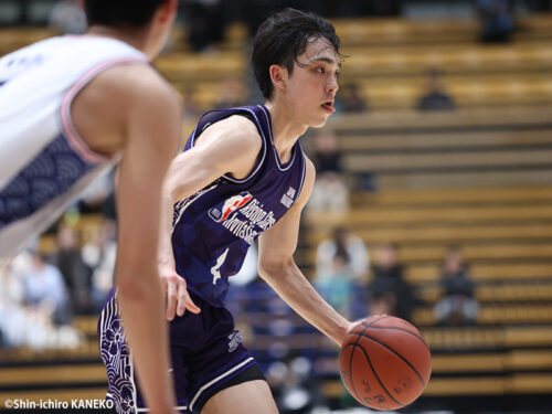 鳥取城北が逆転勝利で決勝進出…福元源士が24得点、タルモンが20リバウンドの活躍