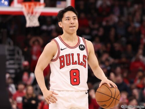 ブルズが昨年王者サンダーと対戦…終盤食らいつくもチームは惜敗、河村は出場時間を得られず