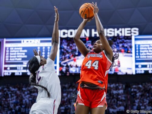 【NCAAトーナメント】京都精華出身のイゾジェ・ウチェ…昨年女王相手に12得点をマークも、33点差で敗れる