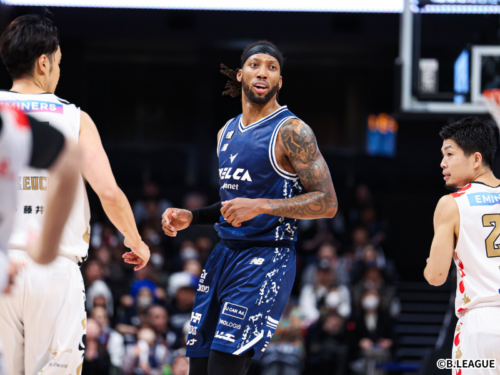 西地区首位の長崎に大痛手…アキル・ミッチェルが左下腿三頭筋損傷で全治4～6週間